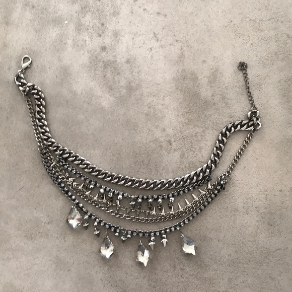 Layered chain & crystal necklace - Picture 3 of 5